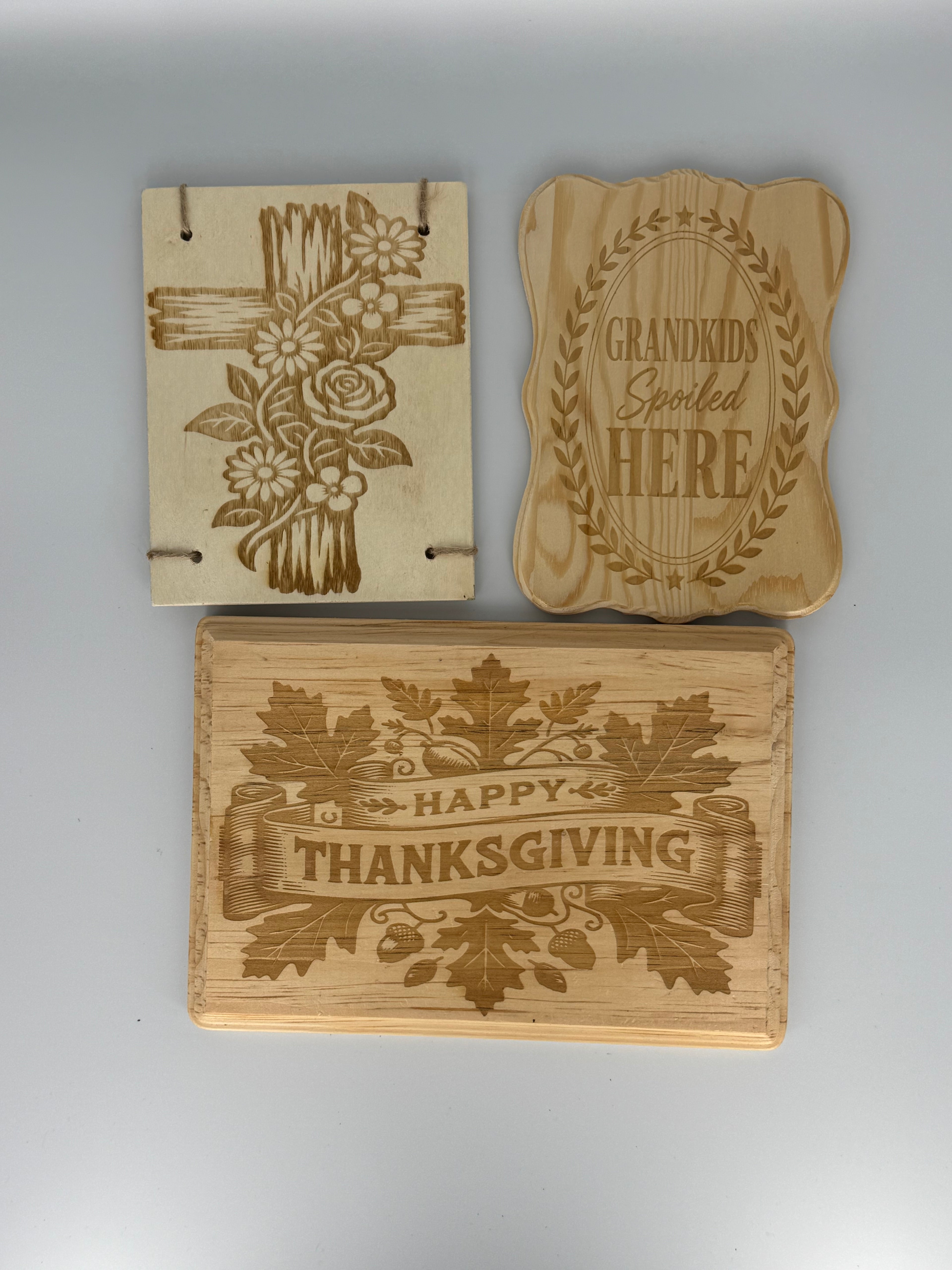 Laser Engraved Wood Plaque – Floral Cross or Grandkids Spoiled Here